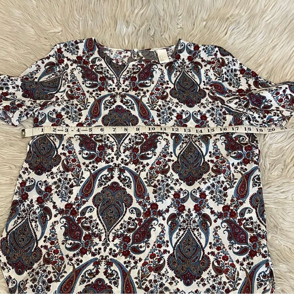 Cardigan and Pattered Top | Bundle - Picture 4 of 15